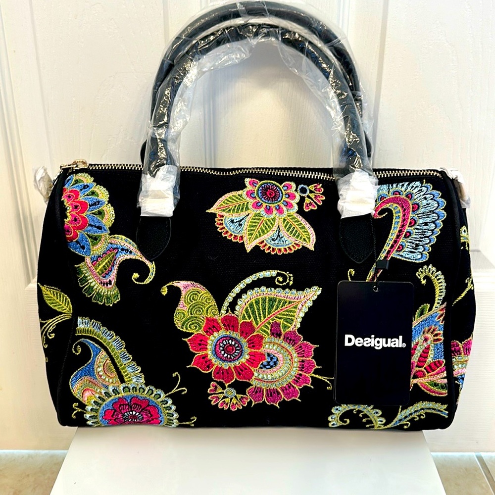 NP‼️Desigual Embroidered Bols Anubis Nolita TopHandle Handbag NWT wShoulderStrap